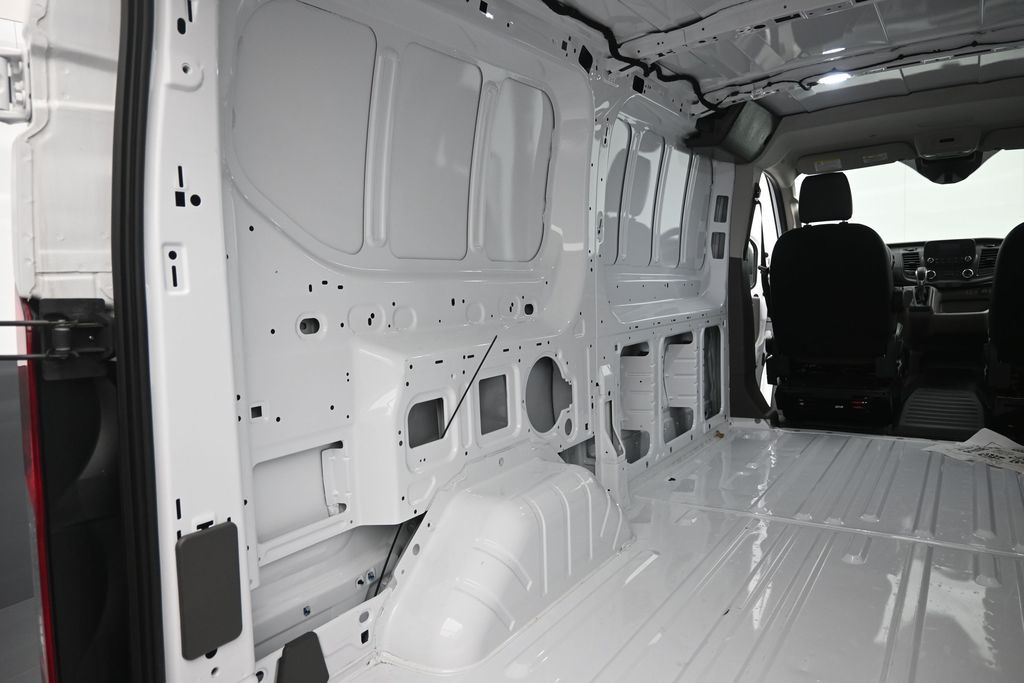 ford transit van 2025 1FTYE2YG8SKA63114 image ford transit van 2025 1FTYE2YG8SKA63114 image